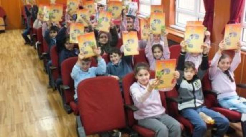 G&uuml;ng&ouml;renli &Ouml;ğrenciler, &Ccedil;evreye Karşı Bilin&ccedil;lendiriliyor