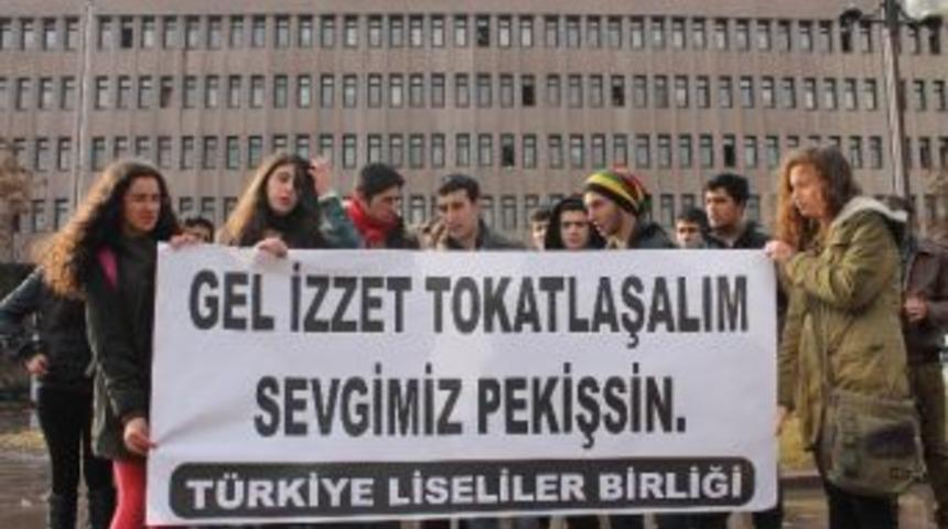 T&uuml;rkiye Liseliler Birliğinden İzzet Yıldızhan&rsquo;a Su&ccedil; Duyurusu