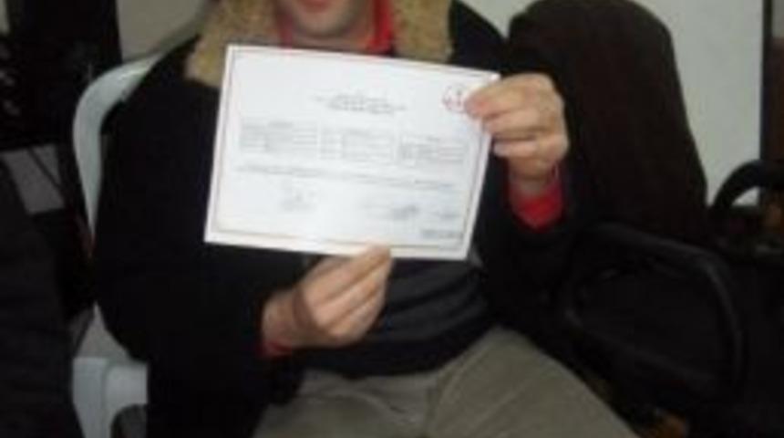 Yalovalı Engellilerin Sertifika Sevinci