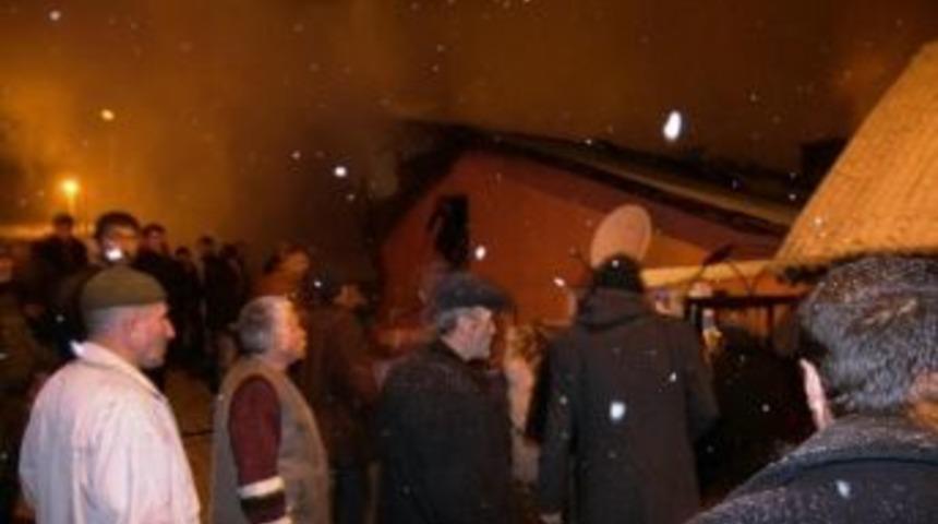 Narman&rsquo;da Korkutan Yangın