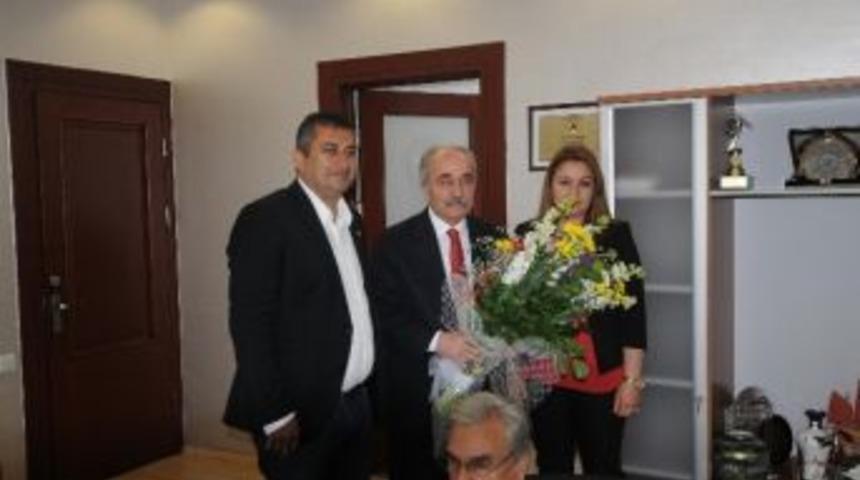 Meclis &Uuml;yesi Adaylarından Başkan Gen&ccedil;'e Ziyaret