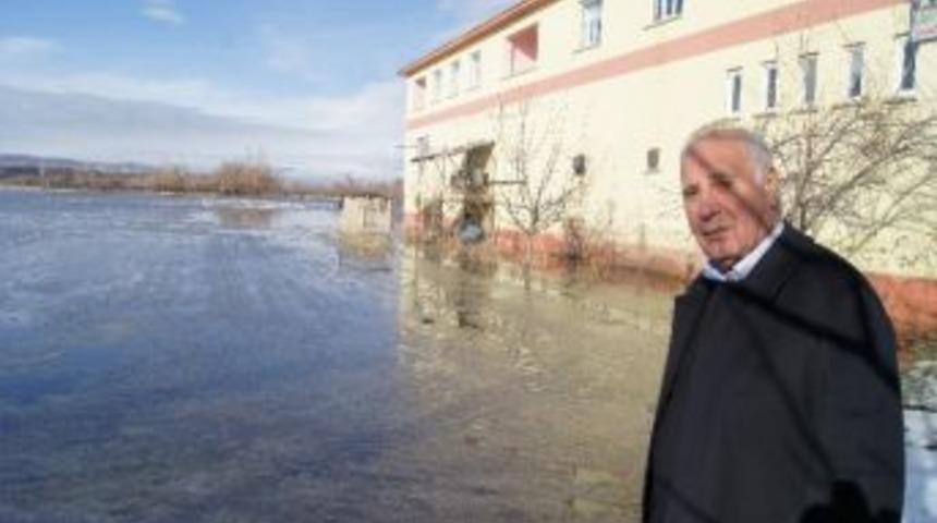 Yağışlar Bing&ouml;l&rsquo;de Zarara Yol A&ccedil;tı