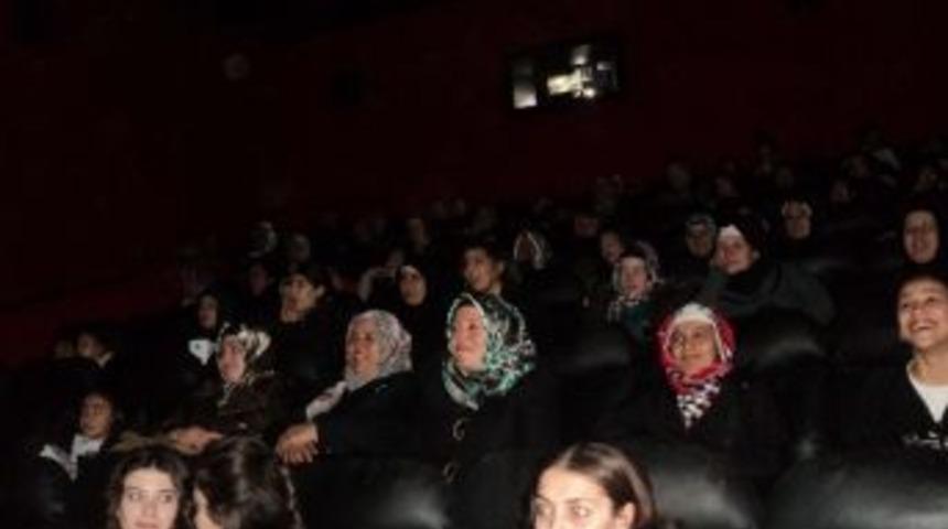 Mardinli Kadınlar Sinema İle Tanıştı