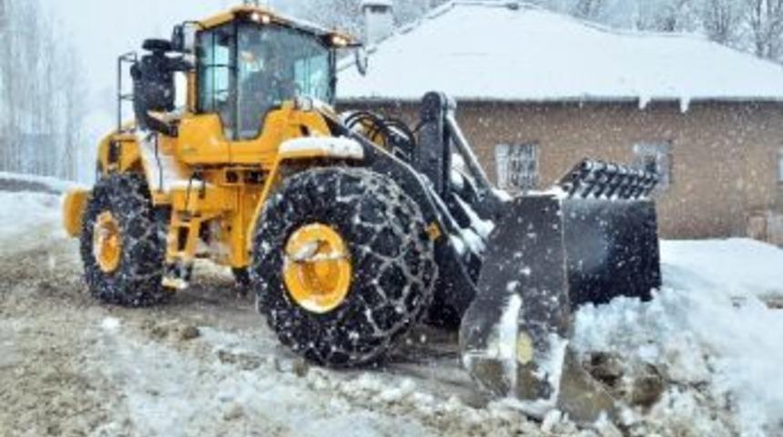 Hamile Kadın, 2 Saatlik Çalışma Sonucu Kurtarıldı