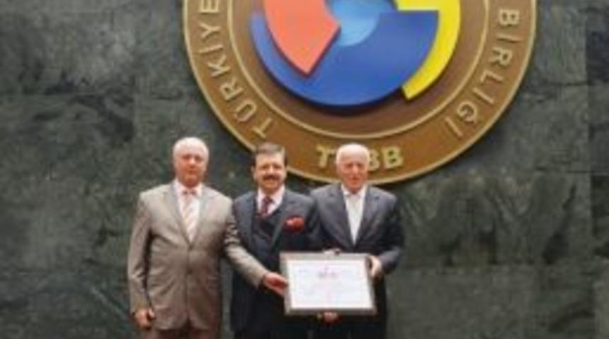 Kuşadası İcaret Odası&rsquo;nın Akreditasyon Belgesi Yenilendi