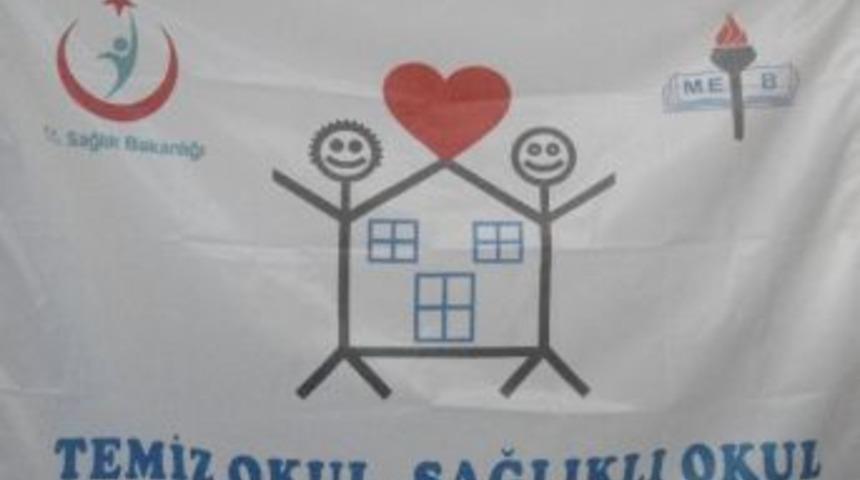 Bekir Sıtkı Durgun İlkokulu&rsquo;na Beyaz Bayrak Verildi