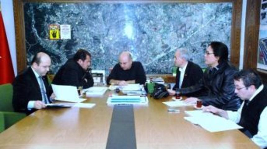 Gediz Belediye B&uuml;t&ccedil;esi İki Yıl &Uuml;st &Uuml;ste Fazla Verdi