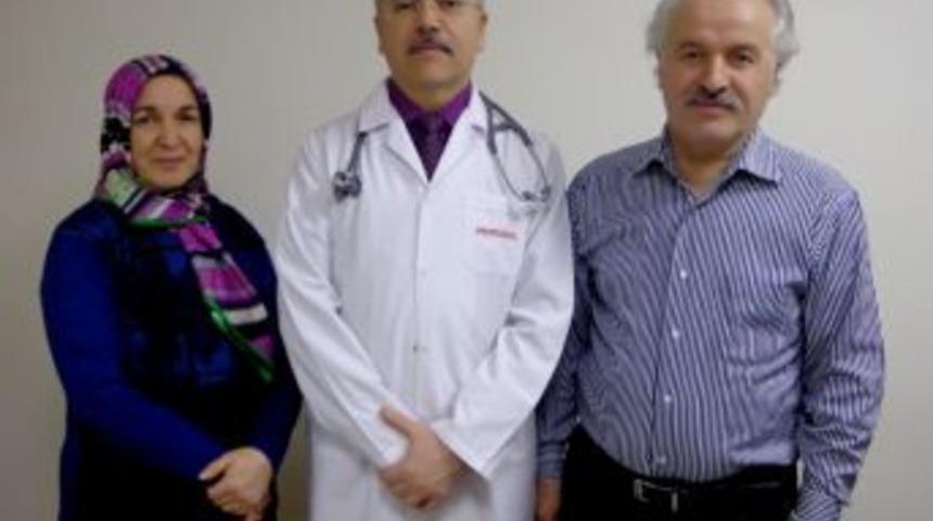 35 Yıllık Evli &Ccedil;iftin Kalplerine Aynı Anda Stent Takıldı