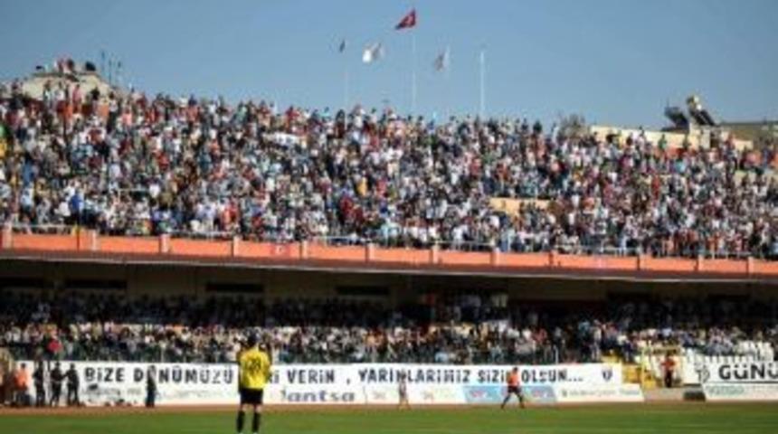 Taraftarlardan B&uuml;y&uuml;k Destek