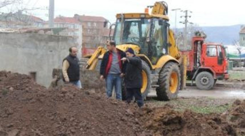 Kocaeli&rsquo;de Yanan Nato Hattında İnceleme Yapılıyor