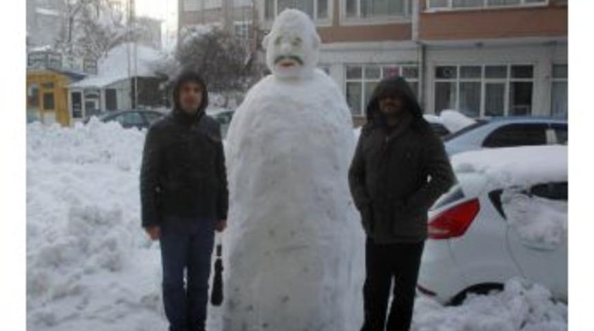 Hakkarili Esnaf Siftah Yapamadı