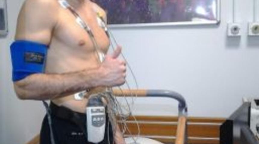 &Ouml;zer Hurmacı Sağlık Kontrol&uuml;nden Ge&ccedil;ti