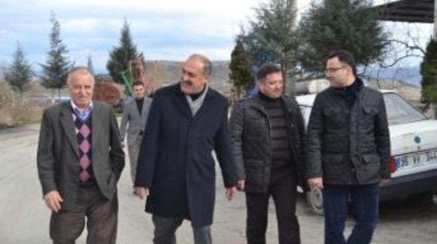 Kula'da Başkan Aşkın Sanayi Sitesini Gezdi
