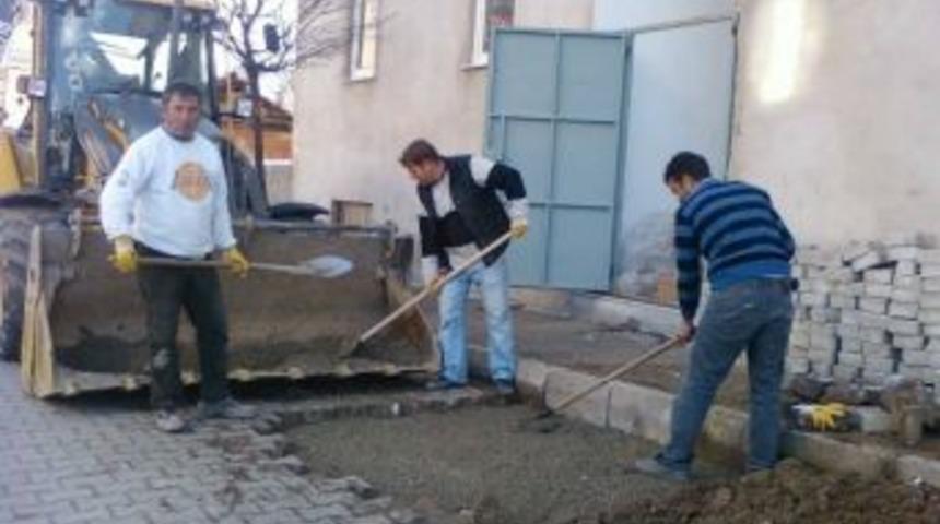 Hisarcık Belediyesi Bozuk Olan Yollarda Onarım &Ccedil;alışmalarına Başladı