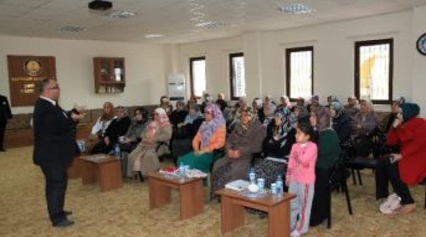 &lsquo;okul Başarısında Ailenin Etkisi&rsquo;