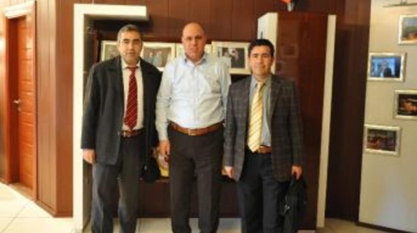 Akmercan Şirketi'nden Başkan Ayanoğlu'na Ziyaret