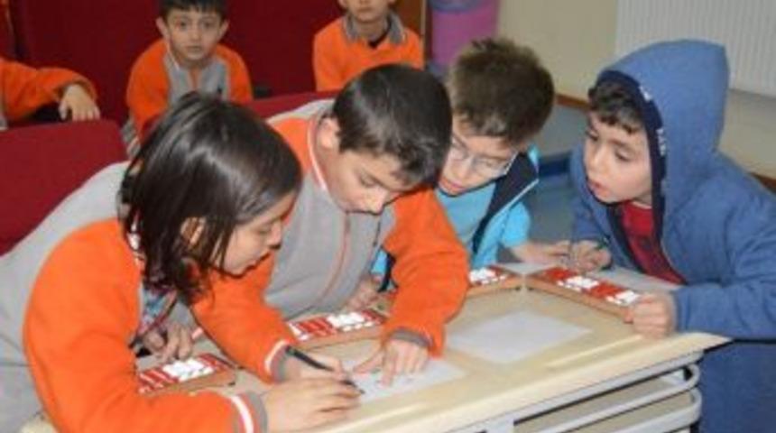 Sultan Alparslan Koleji &Ouml;ğrencilere Mental Aritmetik Yarışması D&uuml;zenledi