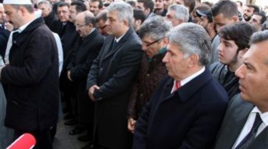 Trabzonspor Teknik Direkt&ouml;r&uuml; Mustafa Ak&ccedil;ay'ın Son G&ouml;revi