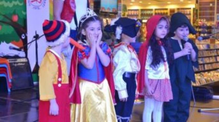 Yeşilyurt Avm&rsquo;de S&ouml;mestr Şenliği Devam Ediyor