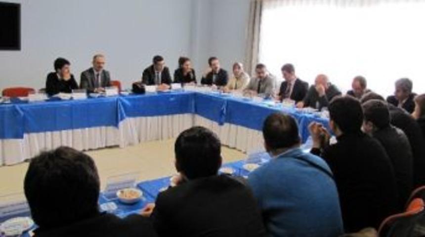 İl Ve İl&ccedil;e Sağlık M&uuml;d&uuml;rl&uuml;kleri Değerlendirme Toplantısı