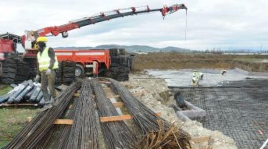 Balıkesir'e 3 Bin 500 Kişilik Spor Salonu