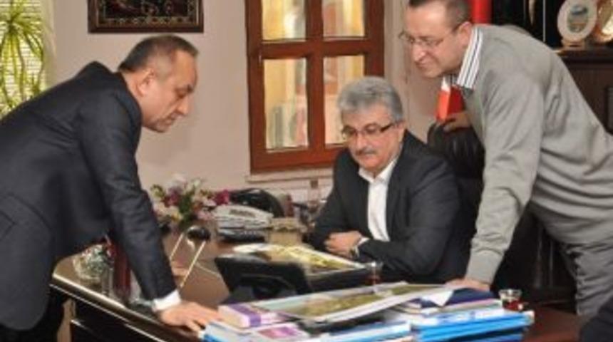 Ak Parti Kastamonu Belediye Başkan Adayı Tahsin Babaş: