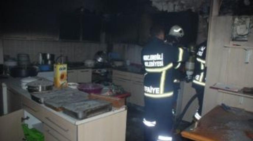 Lokantada Yangın Paniği