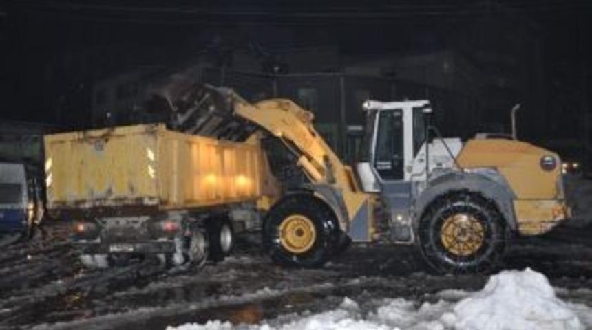 Y&uuml;ksekova'da Karla M&uuml;cadele