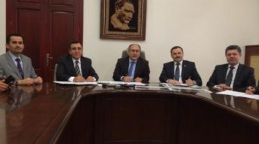 Soma&rsquo;ya 1 Milyon Liralık Gen&ccedil;lik Merkezi Yapılıyor