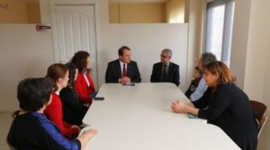 B&uuml;y&uuml;kşehir Başkan Adayı Karacan&rsquo;ın Eskişehir Alzheimer Derneği Ziyareti