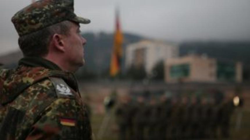 Alman Komutandan T&uuml;rk&ccedil;e Veda