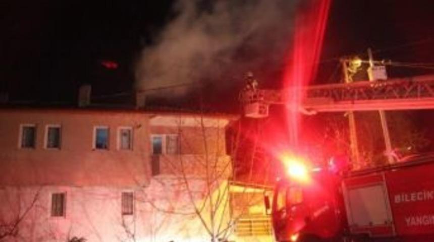Bilecik&rsquo;te Baca Yangını Korkuttu