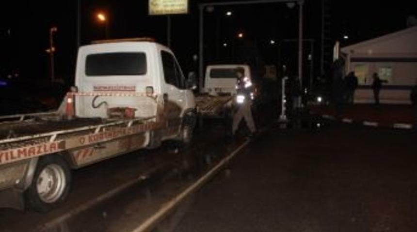 Kantar Cezalarına İsyan Edince Ara&ccedil;ları İle Kantarı Kapatarak Eylem Yaptı