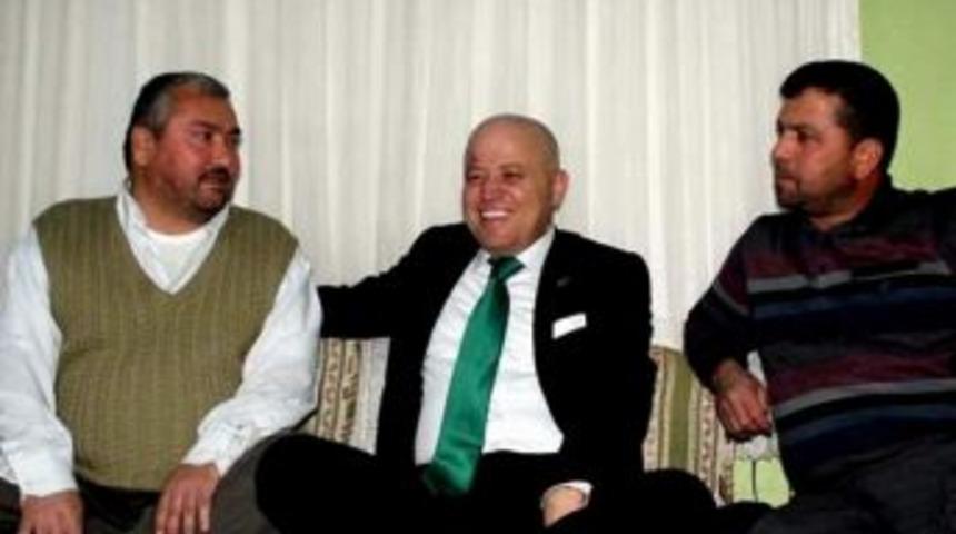 Yal&ccedil;ın Pekg&uuml;zel, 19 Yıllık Arkadaşlarını Ziyaret Etti