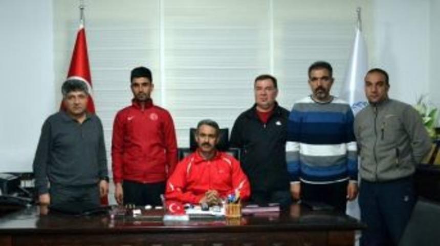 Vanlı Atlet Olimpiyat Yolunda