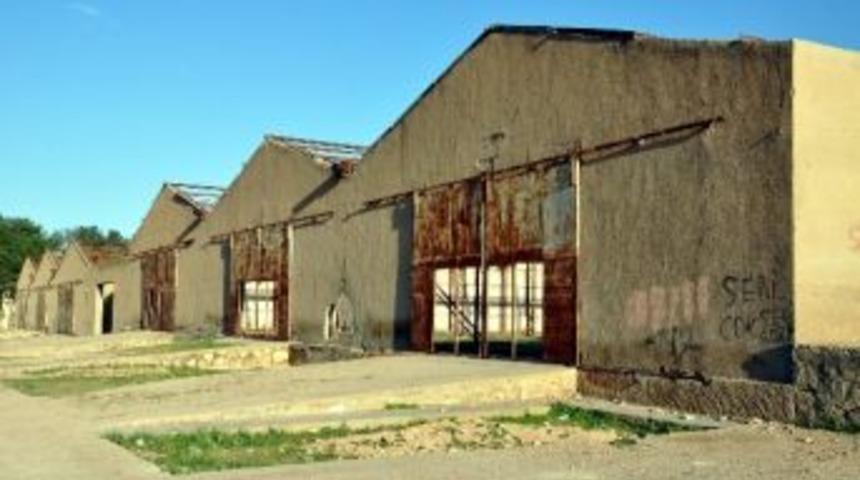 Ak&ccedil;akale&rsquo;de Miting Alanı Belirlendi