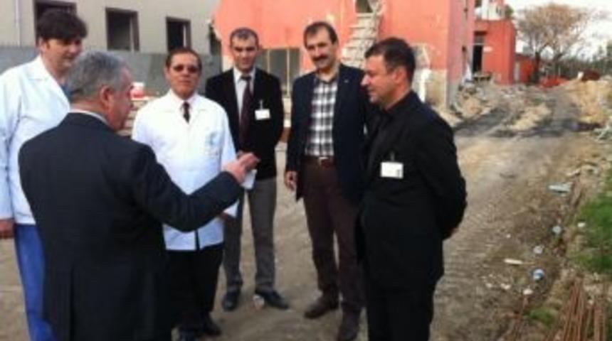 Ak Partili Berber Hastane İnşaatını İnceledi