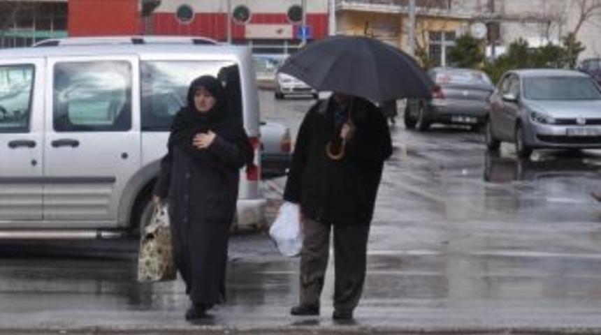 Kayseri&rsquo;de Dolu Yağışı