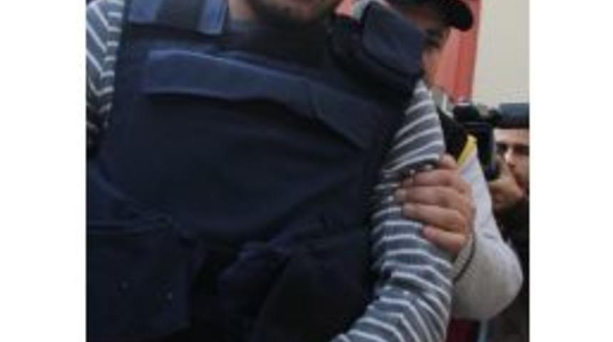 Eşini &Ouml;ld&uuml;ren Şahıs: "şalı İle Boğdum, Can Vermesi İ&ccedil;in Bekledim"