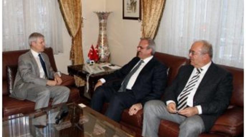 Başkonsolostan Vali Karaloğlu'na Ziyaret