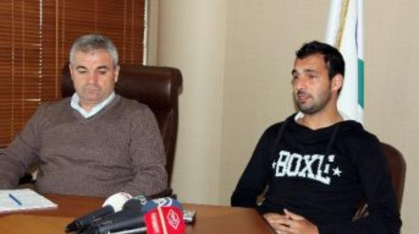 &Ccedil;aykur Rizespor K&ouml;t&uuml; Gidişe Trabzonspor Galibiyeti İle Son Vermek İstiyor