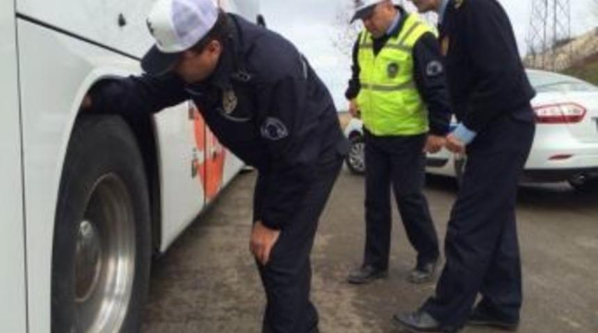 Otob&uuml;slere Sıkı Denetim