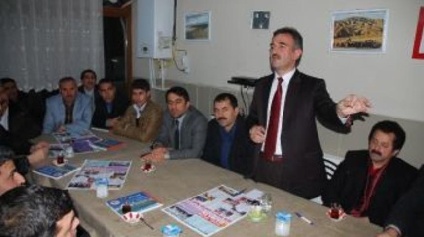 Yılmaz&rsquo;a Meşaleli Karşılama