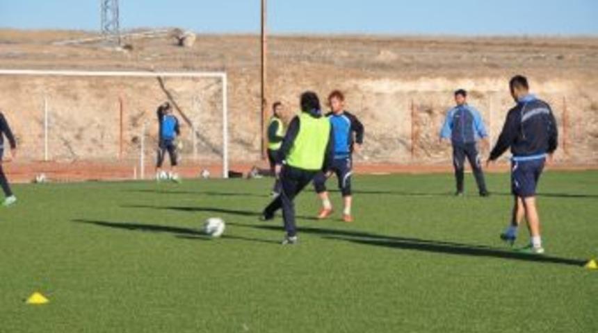 Sorgun Belediyespor İki Ma&ccedil;ta 6 Puanla Ayrılmayı Hesaplıyor