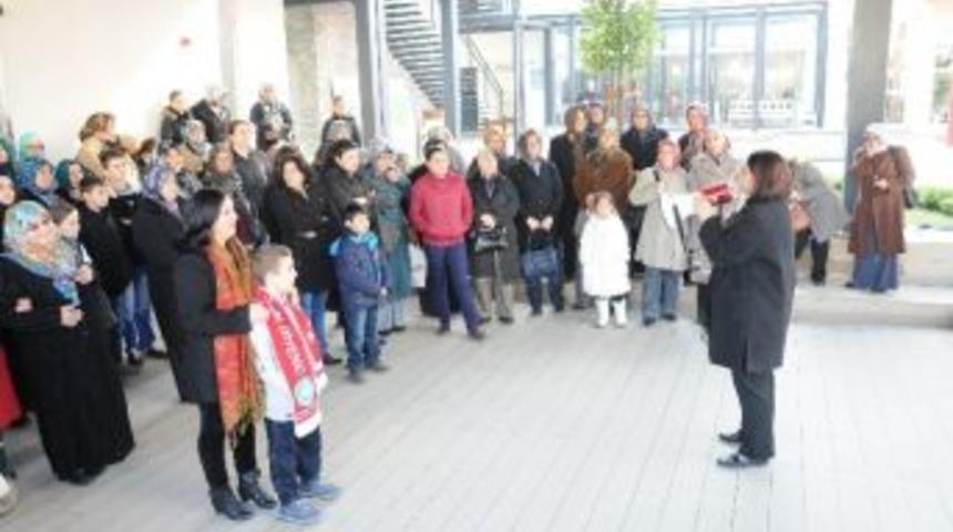 Somalı Kadınların Manisa Mutluluğu