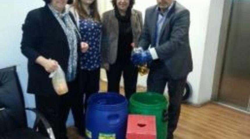 Ak Kadınlardan Geri D&ouml;n&uuml;ş&uuml;me Destek