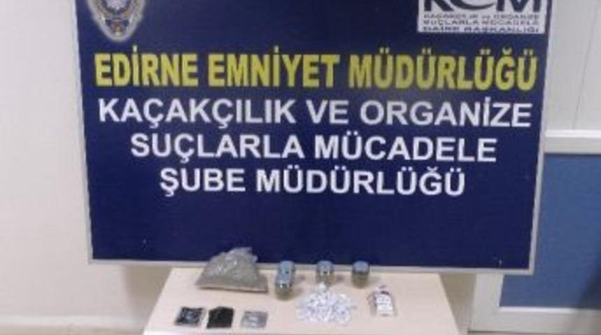 Polisin Uyuşturucu Operasyonları S&uuml;r&uuml;yor