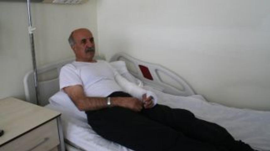 Yurt-kur M&uuml;d&uuml;r&uuml; Orhan Pehlivan Saldırıya Uğradı