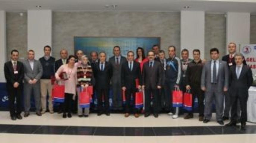 Om&uuml; Rekt&ouml;rl&uuml;k Iv.geleneksel Masa Tenisi Turnuvası Sona Erdi