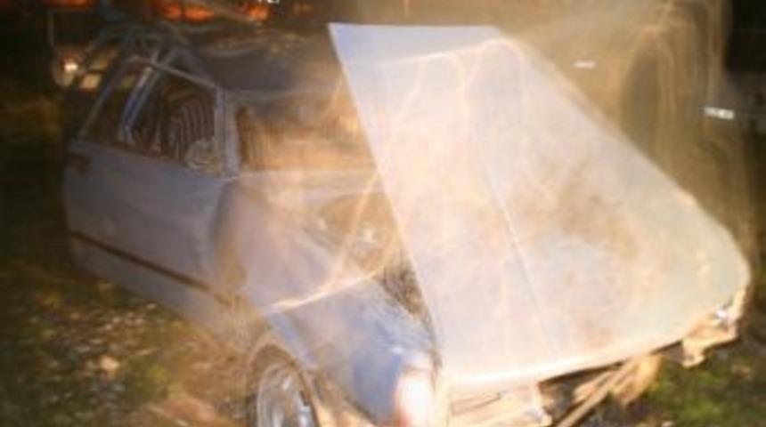 Osmaneli'de Otomobil Takla Attı, 2 Yaralı